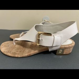 Michael Kors London Thong block Heel Sandal, Cream